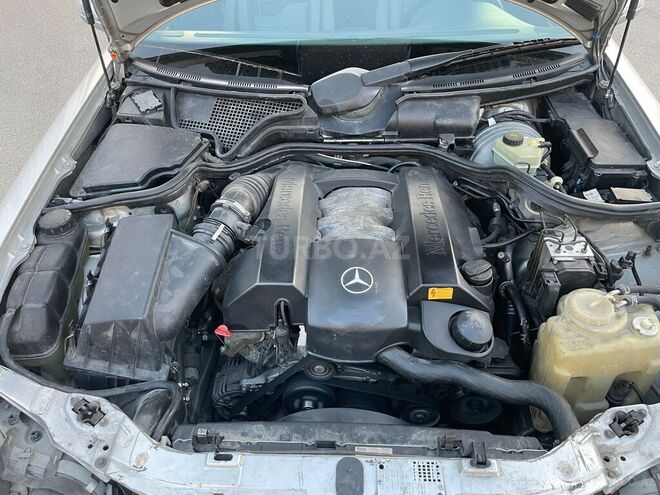 Mercedes E 320 1999, 421,000 km - 3.2 l - Bakı