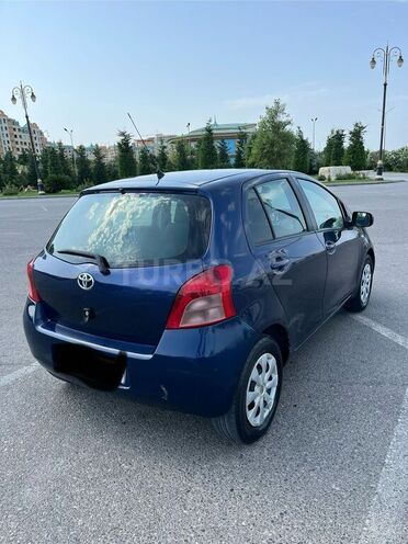 Toyota Yaris 2008, 270,000 km - 1.3 л - Sumqayıt