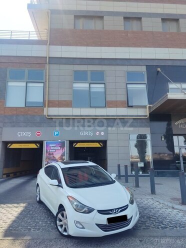 Hyundai Elantra 2014, 178,000 km - 1.8 l - Bakı