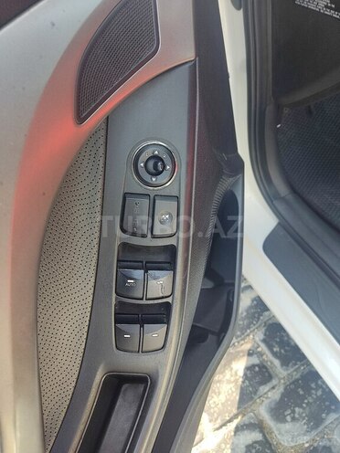 Hyundai Elantra 2014, 178,000 km - 1.8 l - Bakı