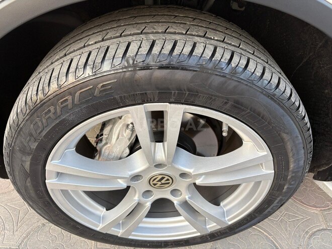 Volkswagen Touareg 2011, 187,450 km - 3.6 л - Sumqayıt