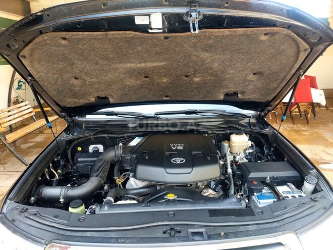 Toyota Land Cruiser 2010, 72,000 km - 4.0 l - Şirvan