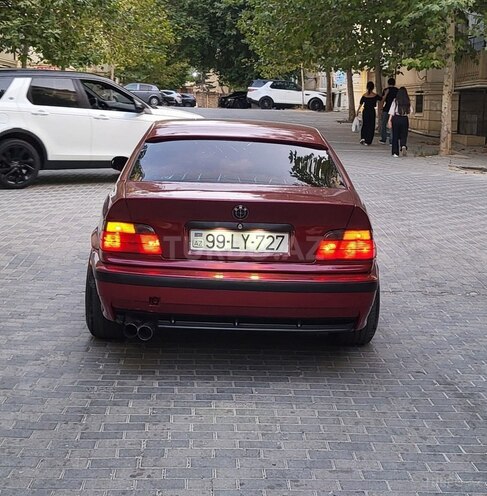BMW 320 1996, 297,000 km - 2.0 л - Xırdalan