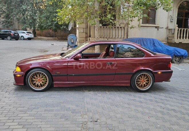 BMW 320 1996, 297,000 km - 2.0 л - Xırdalan