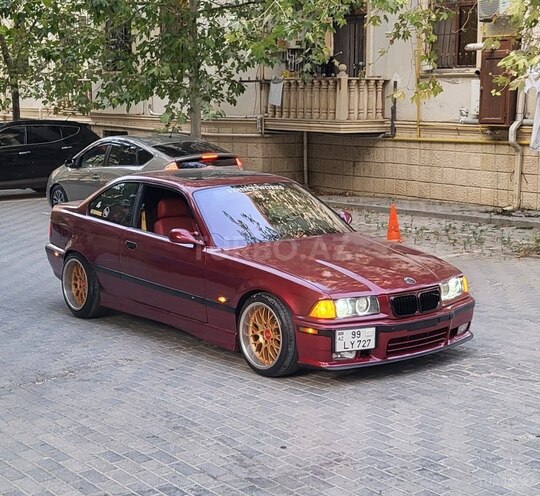 BMW 320 1996, 297,000 km - 2.0 л - Xırdalan