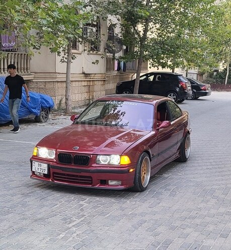 BMW 320 1996, 297,000 km - 2.0 л - Xırdalan