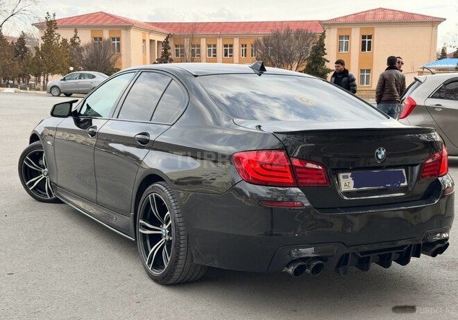 BMW 528 2012, 240,000 km - 2.0 l - Naxçıvan