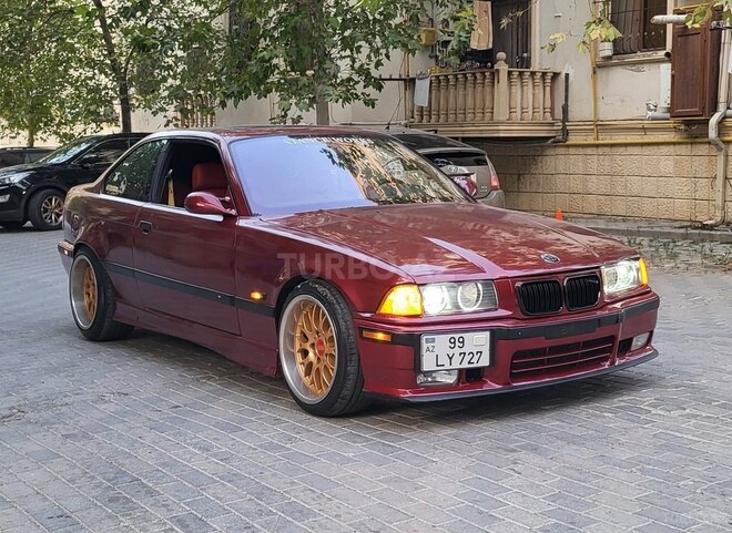 BMW 320 1996, 297,000 km - 2.0 л - Xırdalan