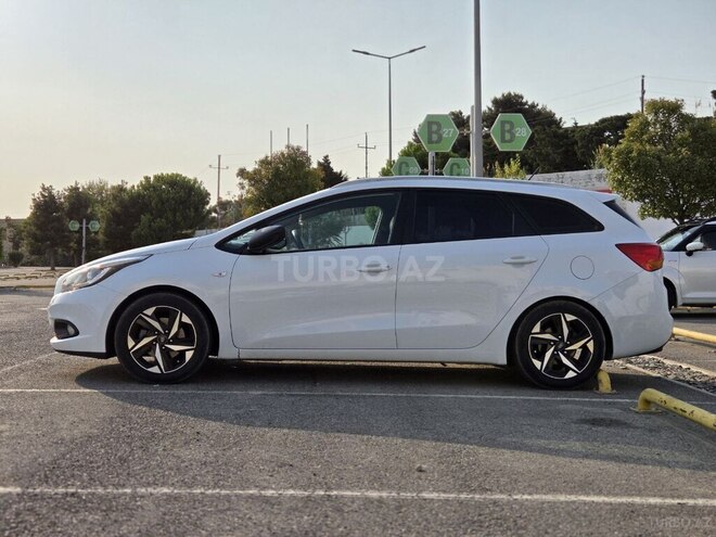 Kia  2014, 216,000 km - 1.6 l - Bakı