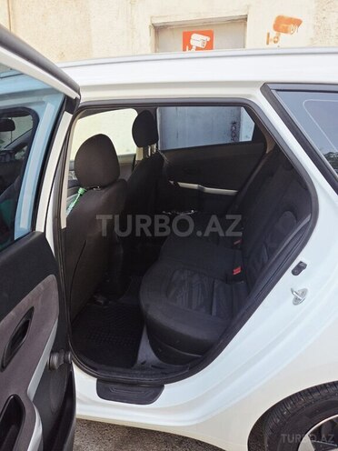 Kia  2014, 216,000 km - 1.6 l - Bakı