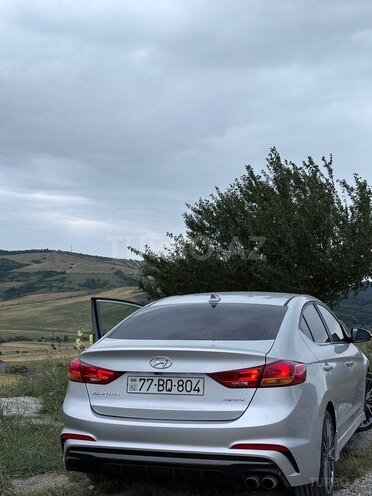 Hyundai Elantra 2017, 190,000 km - 1.6 l - Bakı