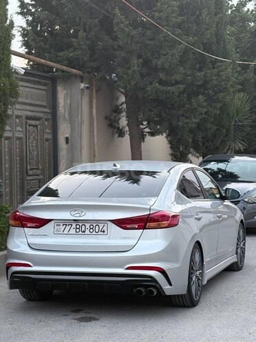 Hyundai Elantra 2017, 190,000 km - 1.6 l - Bakı