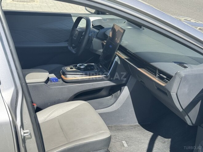 Toyota bZ3 2024, 39,000 km - 0.0 л - Bakı