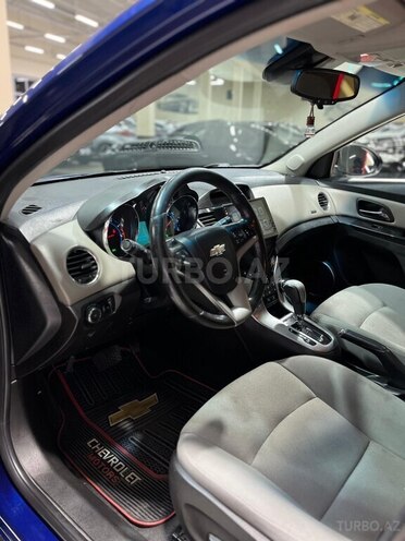 Chevrolet Cruze 2011, 270,000 km - 1.4 l - Sumqayıt