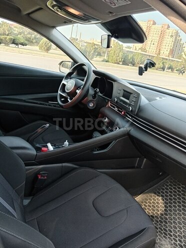 Hyundai Elantra 2023, 45,872 km - 1.6 l - Sumqayıt