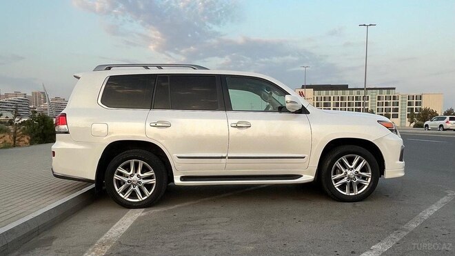 Lexus LX 570 2015, 227,000 km - 5.7 л - Bakı