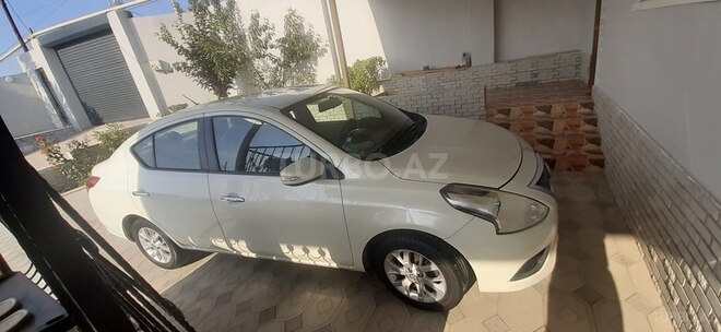 Nissan Sunny 2014, 279,000 km - 1.5 л - Bakı