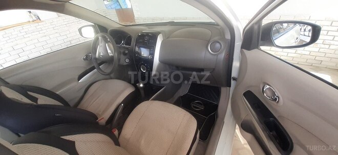 Nissan Sunny 2014, 279,000 km - 1.5 л - Bakı