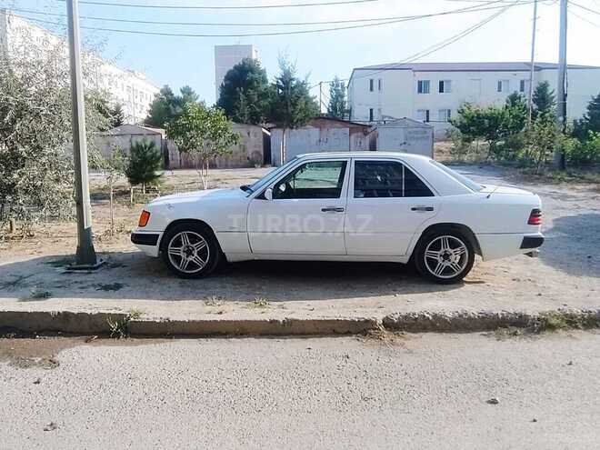 Mercedes E 230 1991, 240,000 km - 2.3 l - Sumqayıt