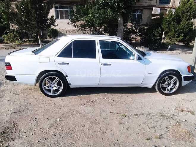 Mercedes E 230 1991, 240,000 km - 2.3 l - Sumqayıt
