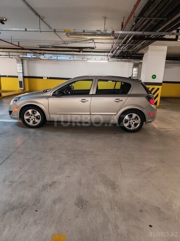 Opel Astra 2007, 240,000 km - 1.8 l - Bakı