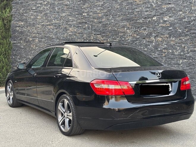 Mercedes E 220 d 2010, 340,850 km - 2.2 l - Bakı