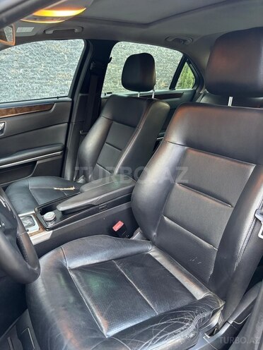 Mercedes E 220 d 2010, 340,850 km - 2.2 l - Bakı