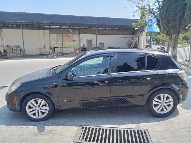 Opel Astra 2008, 200,000 km - 1.8 l - Gəncə