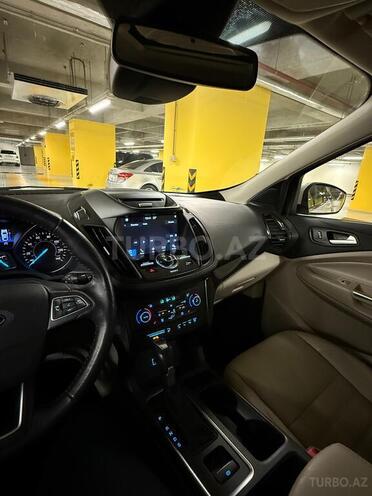 Ford Escape 2017, 150,000 km - 1.5 l - Gəncə