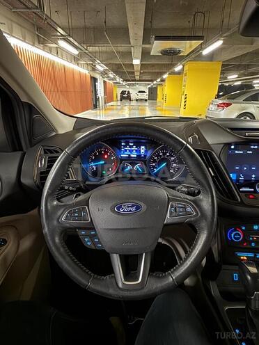 Ford Escape 2017, 150,000 km - 1.5 l - Gəncə