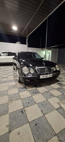 Mercedes E 240 2000, 200,000 km - 2.4 l - Gəncə
