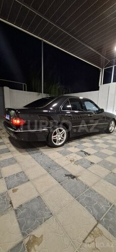 Mercedes E 240 2000, 200,000 km - 2.4 l - Gəncə