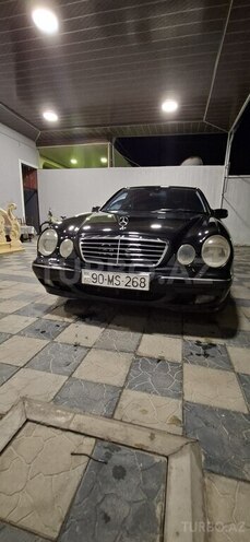Mercedes E 240 2000, 200,000 km - 2.4 l - Gəncə