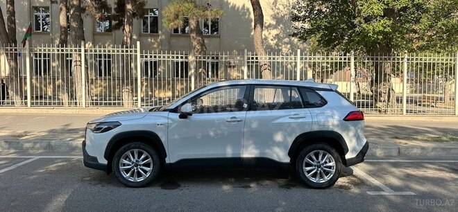 Toyota Corolla Cross 2025, 0 km - 2.0 l - Bakı
