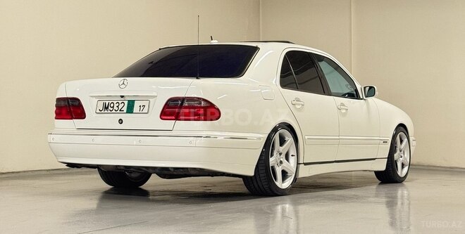 Mercedes E 320 2001, 470,987 km - 3.2 l - Gəncə