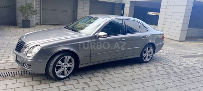 Mercedes E 220 2008, 300,274 km - 2.2 l - Bakı