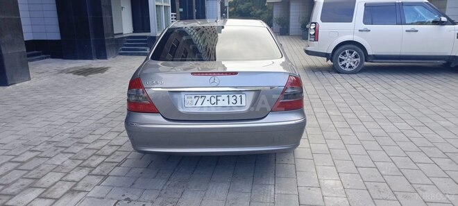 Mercedes E 220 2008, 300,274 km - 2.2 l - Bakı