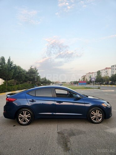Hyundai Elantra 2016, 86,000 km - 2.0 l - Bakı