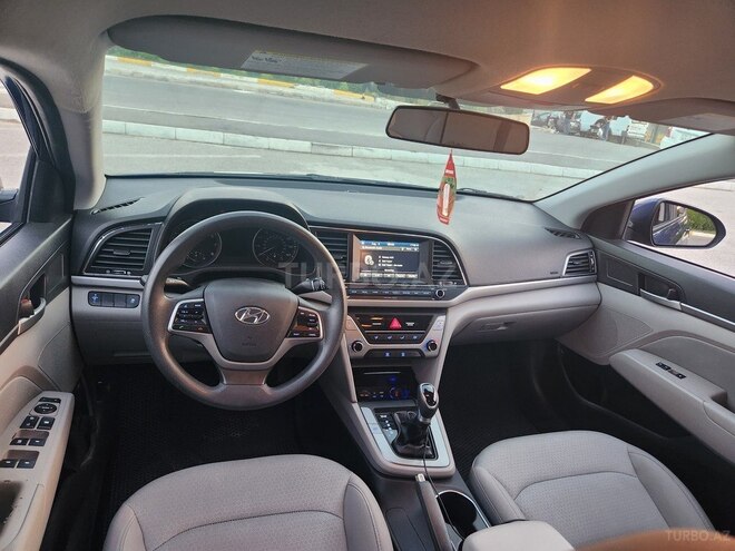 Hyundai Elantra 2016, 86,000 km - 2.0 l - Bakı