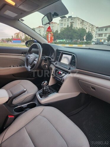 Hyundai Elantra 2016, 86,000 km - 2.0 l - Bakı