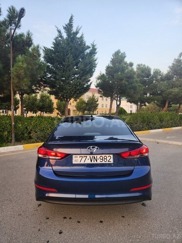 Hyundai Elantra 2016, 86,000 km - 2.0 l - Bakı