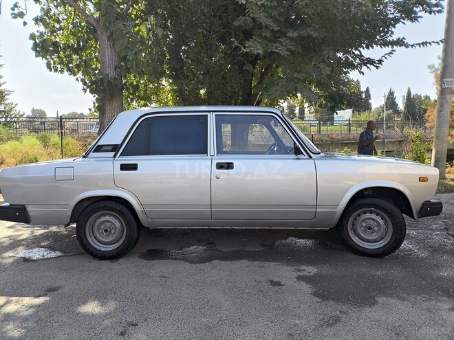 LADA (VAZ) 2107 2010, 29,997 km - 1.6 l - Şirvan