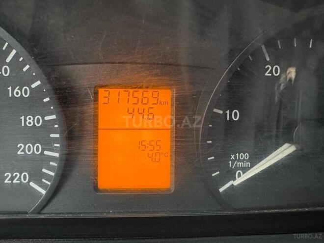 Mercedes Vito 111 2009, 371,000 km - 2.1 л - Bakı