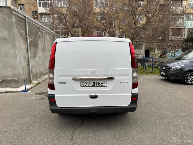 Mercedes Vito 111 2009, 371,000 km - 2.1 л - Bakı