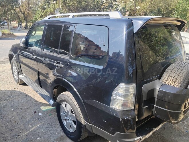 Mitsubishi Pajero 2007, 215,976 km - 3.0 l - Bakı