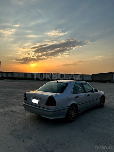 Mercedes C 200 1998, 416,446 km - 2.0 л - Bakı