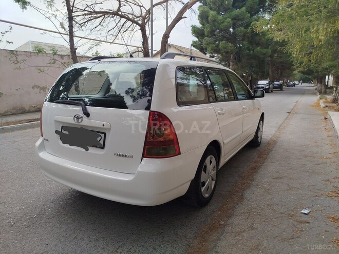 Toyota Corolla 2006, 320,000 km - 1.4 l - Bakı