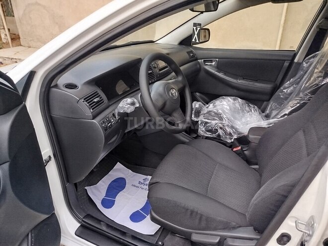 Toyota Corolla 2006, 320,000 km - 1.4 l - Bakı