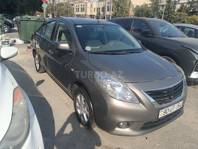 Nissan Tiida 2013, 258,800 km - 1.5 л - Bakı