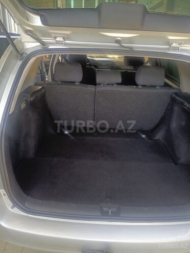 Toyota Corolla 2006, 280,000 km - 1.4 l - Bakı